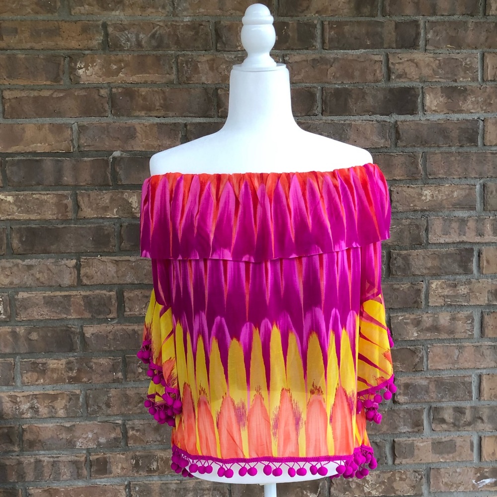 Beautiful Fuchsia Top with Pop-Pom Trim